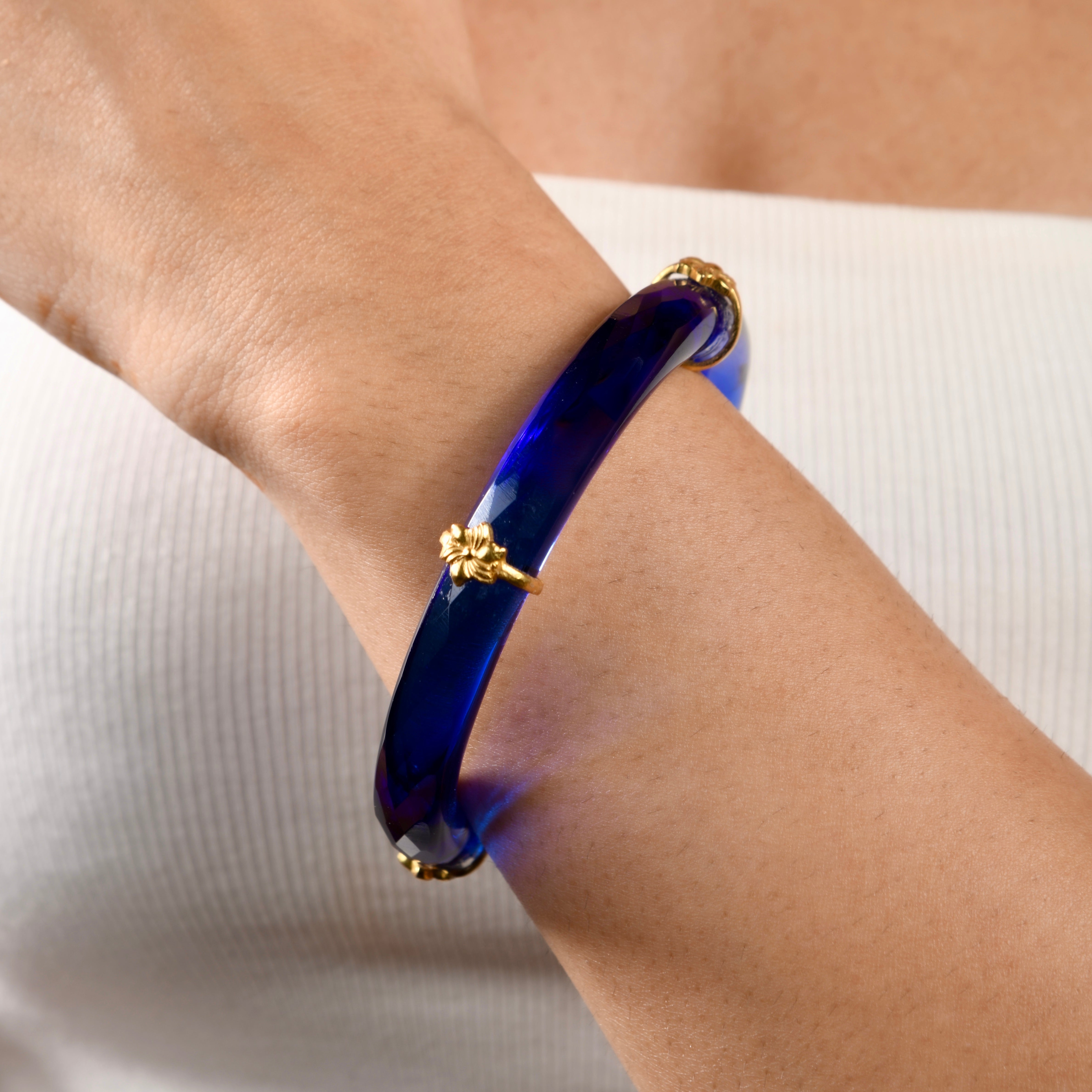 Blue Current Glass Bangle