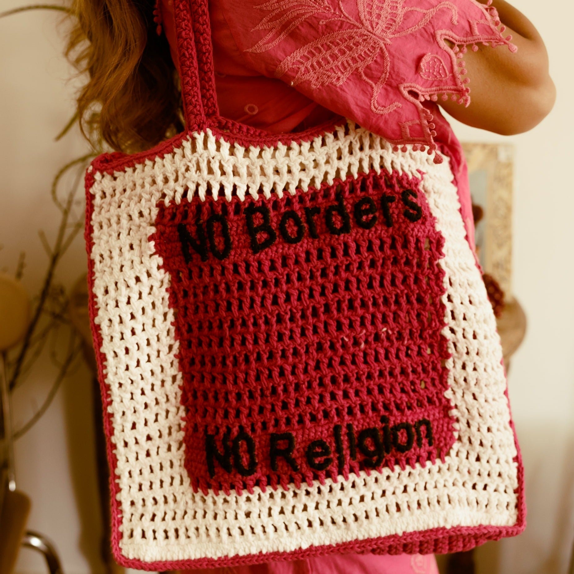 No Border No Religion Bag