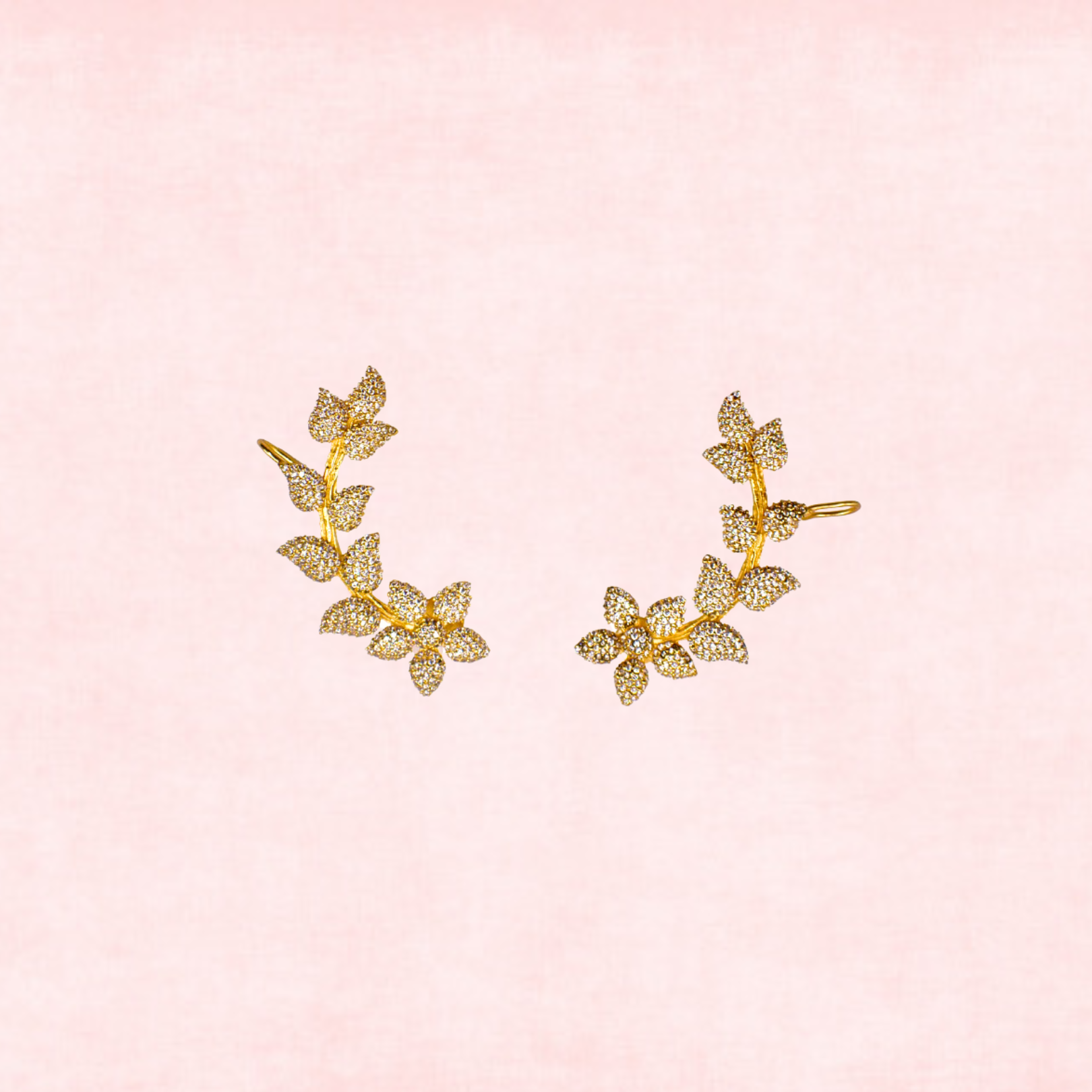 Lulu Zirconia Ear Cuff