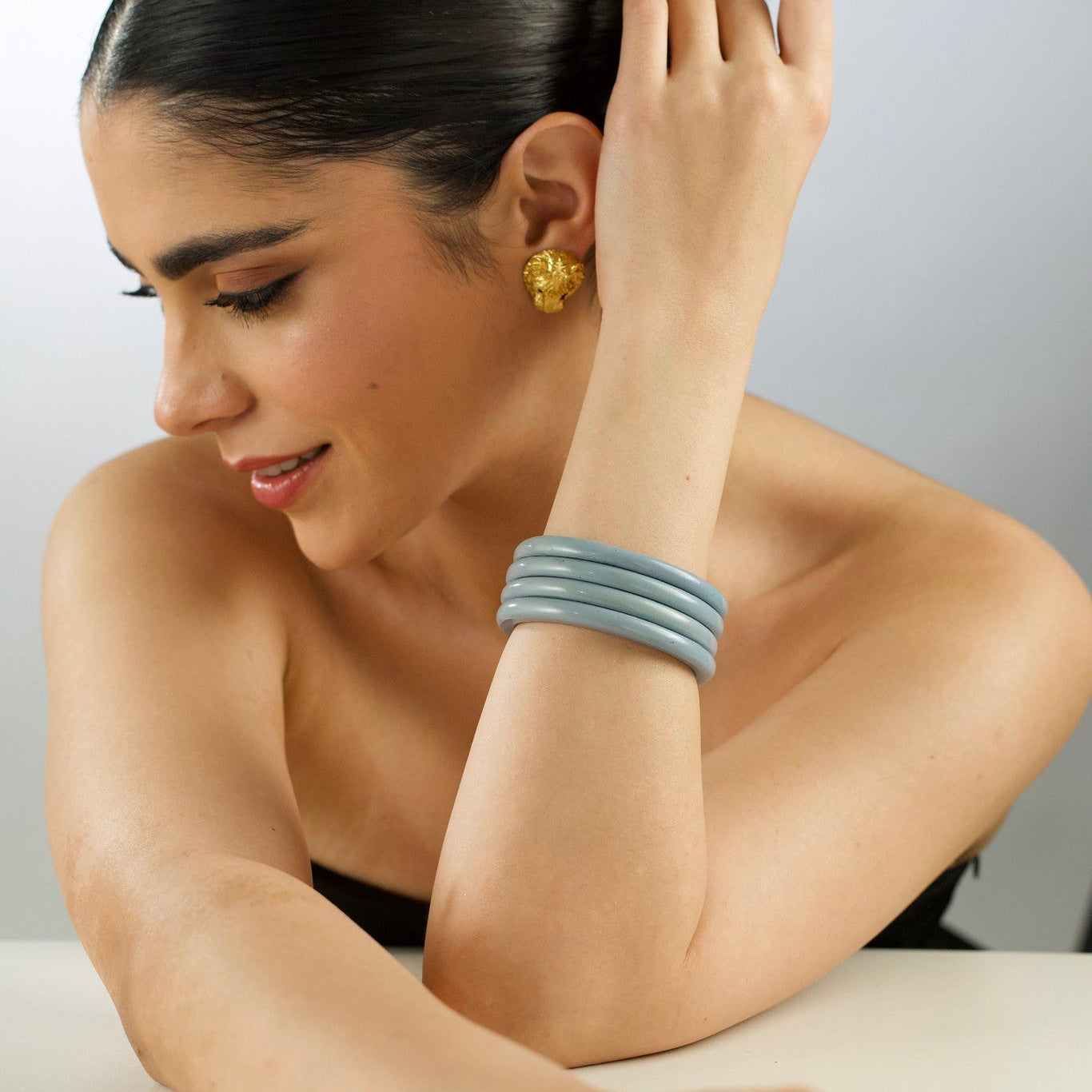 Blue Lac Bangle